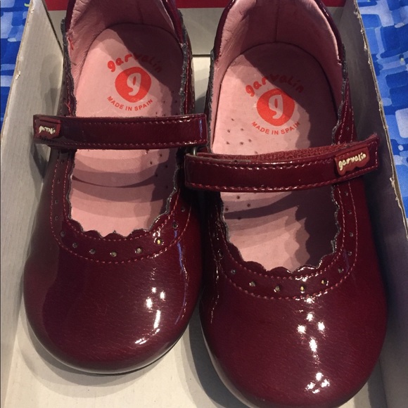 Garvalin (made in Spain) girls shoes rich red - Picture 3 of 9